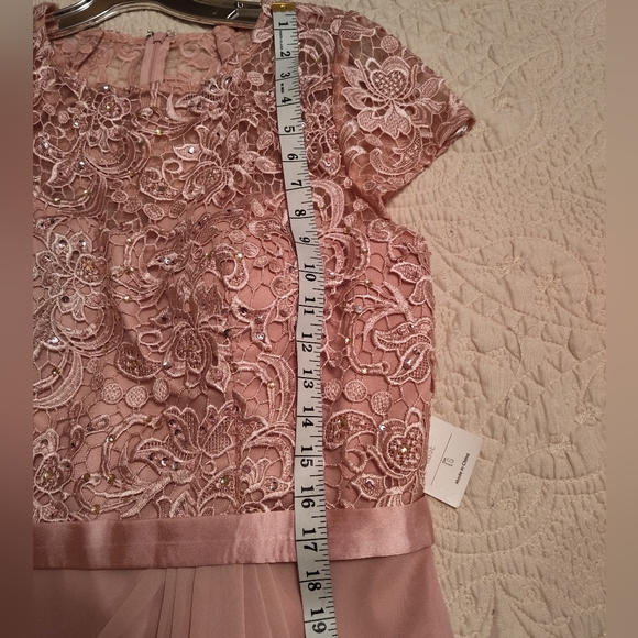 NWT Cameron Blake evening gown - Picture 11 of 15